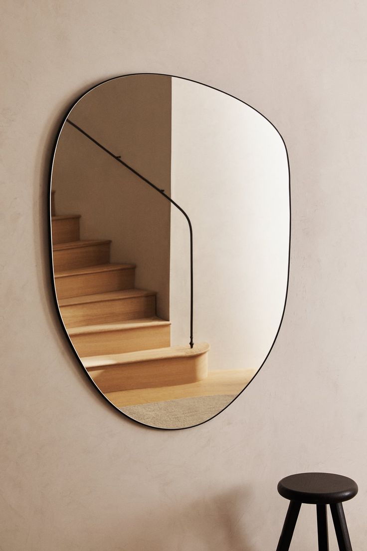 WALL MIRROR